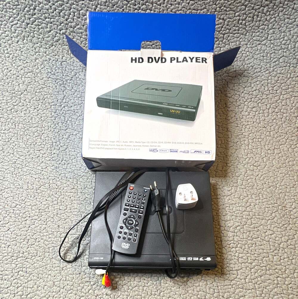DVD-168 DVD Player Region Free USB 2.0 DivX Black 16:9 CD/DVD